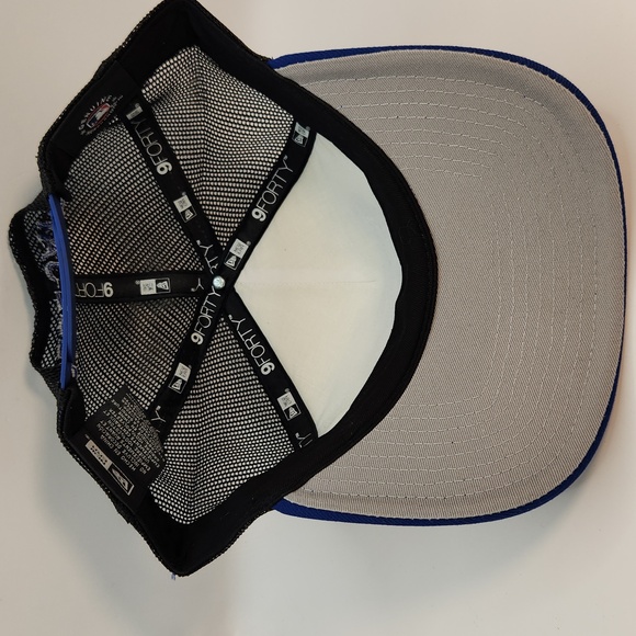 Toronto Blue Jays New Era 9Forty MLB Adjustable Trucker Hat - Picture 6 of 9